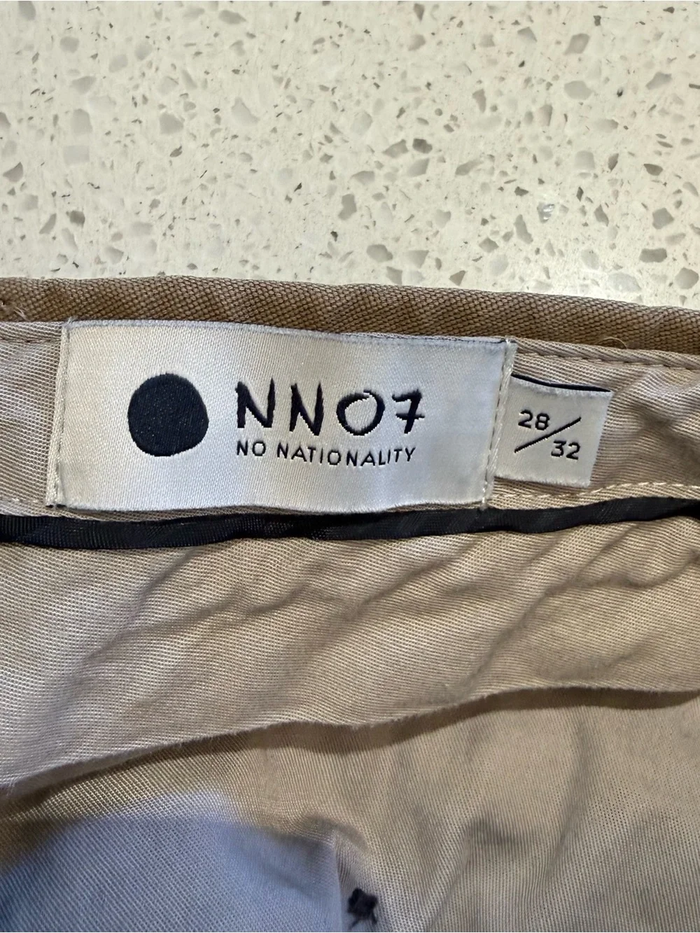 NNO7 Men's Slim Chino Pants in Brown
